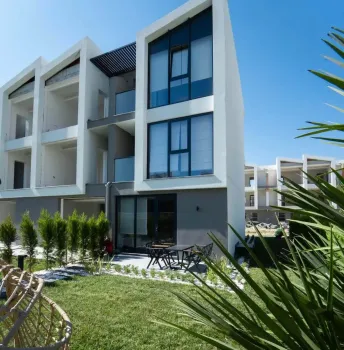 Elegant townhouse-style villas in Bahcesehir Istanbul
